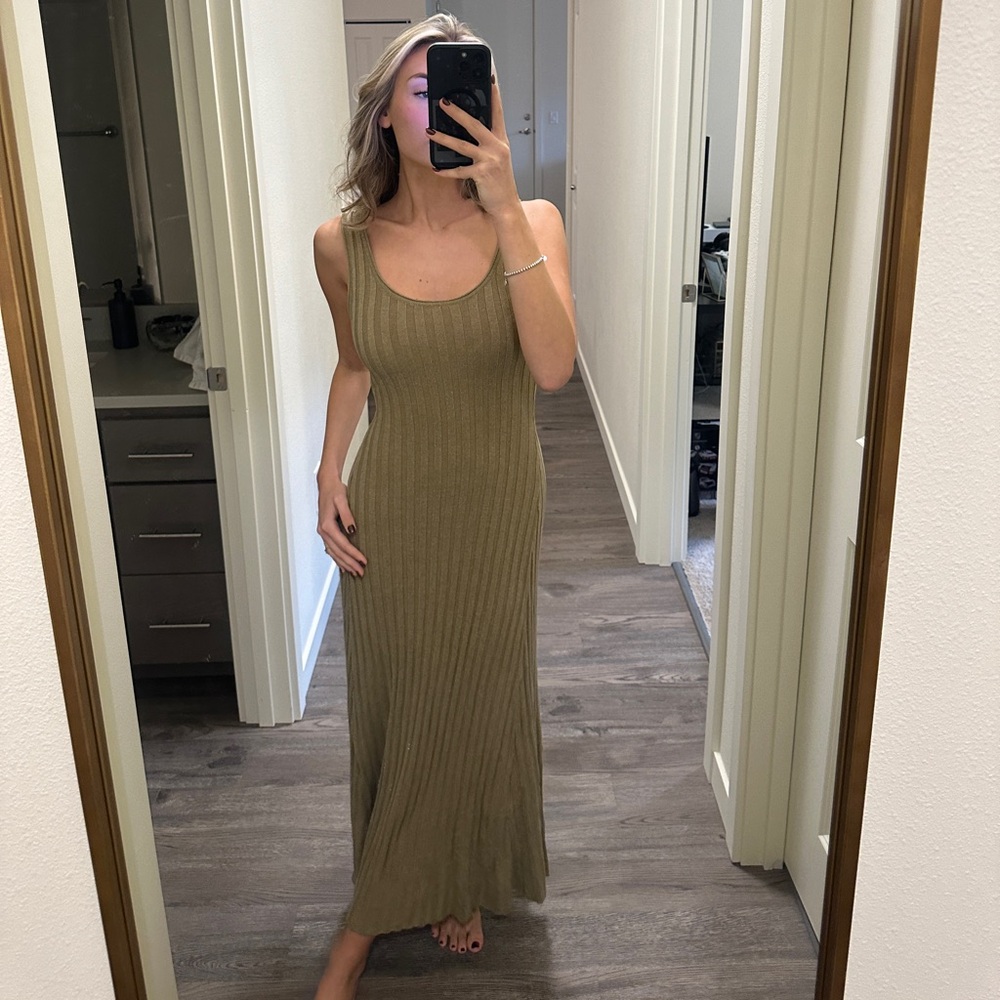 DISSH green dress